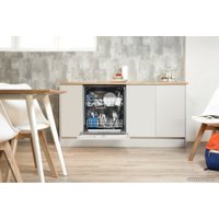 Встраиваемая посудомоечная машина Indesit DIF 16B1 A EU