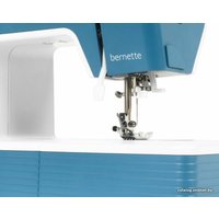 Электромеханическая швейная машина Bernina Bernette B 05 Academy