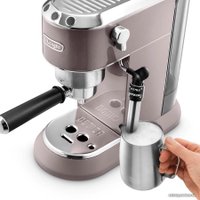 Рожковая кофеварка DeLonghi Dedica Metallics EC785.PK