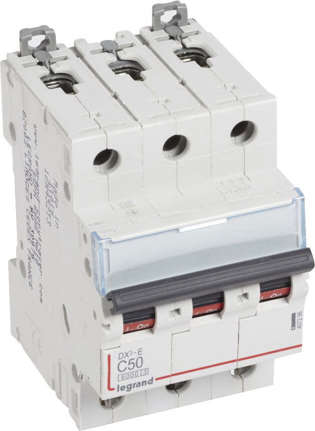 

Выключатель автоматический Legrand DX3-E 3П C 50А 6кА 6000 3мод 230400В 407296
