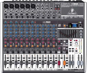 Микшерный пульт Behringer Xenyx X1832USB