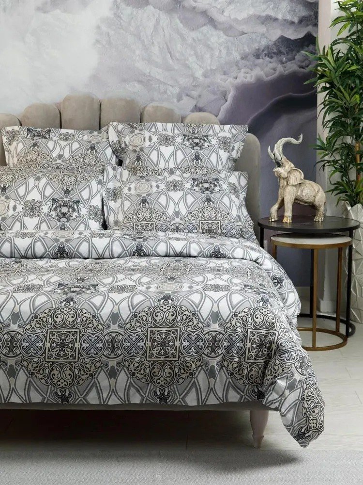 

Семейный комплект постельного белья Windslow City Hero сем 70x70 70824-1+70825-1