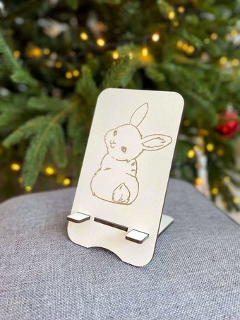 Подставка Lazer_bobr Кролик с хвостиком (белый)