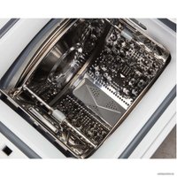 Стиральная машина с вертикальной загрузкой Midea MFE05W80B/W-RU