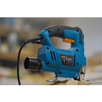 Электролобзик Bort BPS-580-Q