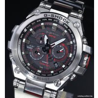 Наручные часы Casio MTG-S1000D-1A4