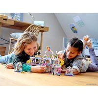 Конструктор LEGO Friends 41450 Торговый центр Хартлейк Сити