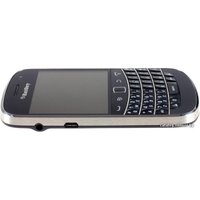 Смартфон BlackBerry Bold 9900