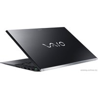 Ноутбук Sony VAIO SVP1322V9RB