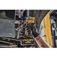 Гайковерт DeWalt DCF921P2G (с 2-мя АКБ)