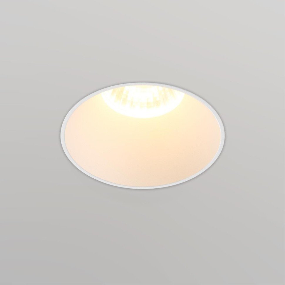 

Точечный светильник Novotech Nimbus 370995