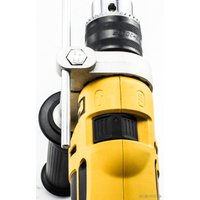 Ударная дрель DeWalt DWD024