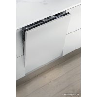 Встраиваемая посудомоечная машина Whirlpool WIF 5O41 PLEGTS