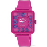 Наручные часы Q&Q VR06J004