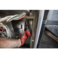 Винтоверт Milwaukee M12 FUEL M12FID2-202X 4933479877 (с 2-мя АКБ, кейс)