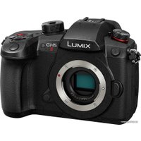 Беззеркальный фотоаппарат Panasonic Lumix GH5 II Body