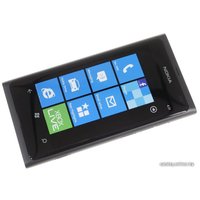 Смартфон Nokia Lumia 800