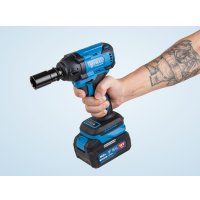 Гайковерт Bull SC 1804 (с 2-мя АКБ, кейс)