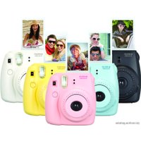 Фотоаппарат Fujifilm Instax Mini 8