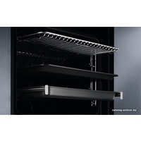 Электрический духовой шкаф Electrolux SurroundCook 600 EOF5C50BX