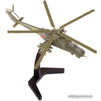 Сборная модель Звезда Советский ударный вертолет "Ми-24В"