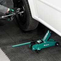 Подкатной домкрат СибрТех 50835 2т (кейс)