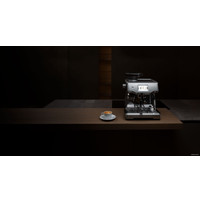 Рожковая кофеварка BORK C807