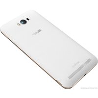 Смартфон ASUS ZenFone Max (2016) 2GB/32GB [ZC550KL] White