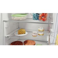 Холодильник Hotpoint HTS 7200 M O3