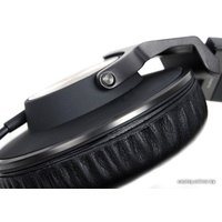 Наушники AKG K550
