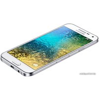 Телефон Samsung Galaxy E5 Duos