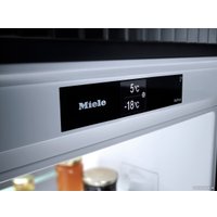 Холодильник Miele KFN 7774 D