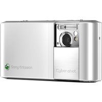 Кнопочный телефон Sony Ericsson C905