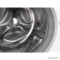 Стиральная машина Electrolux SensiCare 600 EW6F428WP