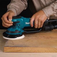 Эксцентриковая шлифмашина Makita BO6050J