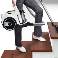 Пылесос Bosch BGS05A322