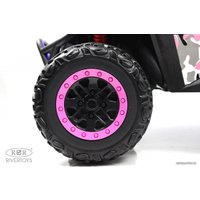 Электромобиль RiverToys T777TT 4WD (розовый камуфляж)