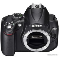 Зеркальный фотоаппарат Nikon D5000 Body