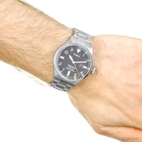 Наручные часы Timex TW2R25100