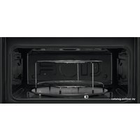 Микроволновая печь Electrolux EVM8E08X
