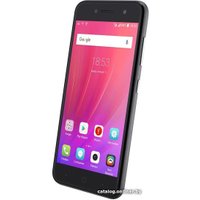 Смартфон ZTE Blade A520 (серый)