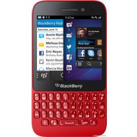 Телефон BlackBerry Q5