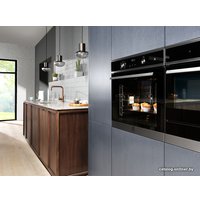 Электрический духовой шкаф Electrolux OED5H70X