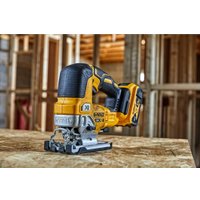 Электролобзик DeWalt DCS334P2 (с 2-мя АКБ, кейс)