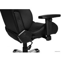 Игровое (геймерское) кресло AKRacing Premium (черный)