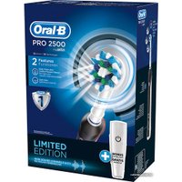 Электрическая зубная щетка Oral-B Pro 2 2500 Cross Action D501.513.2X (черный)