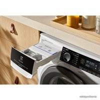 Стиральная машина Electrolux UltraCare 800 EW8F169ASA