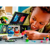 Конструктор LEGO City 60388 Геймерский грузовик для турниров