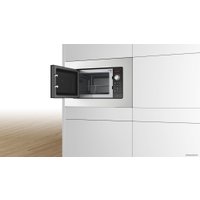 Микроволновая печь Bosch BEL623MS3