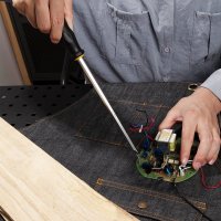 Отвертка Deli DL627008